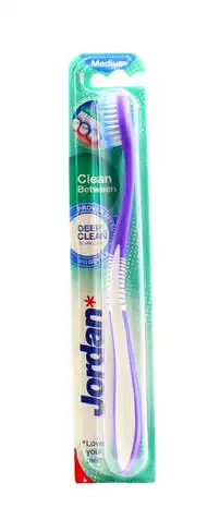 Jordan Clean between Зубна щітка для чутливих зубів і ясен 1 шт