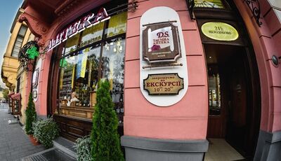 Рік 2024 у Таємній аптеці: нові формати заходів, емоційна підтримка та благодійність