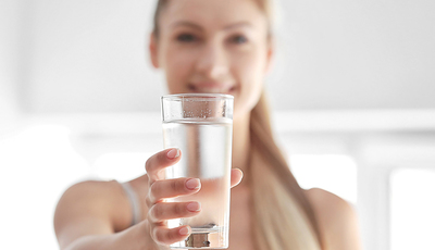Про користь і норми споживання питної води